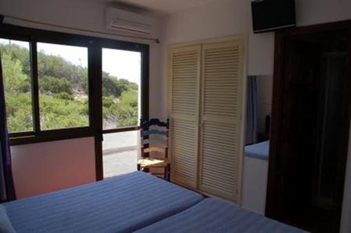 фото отеля Hostal La Torre Ibiza