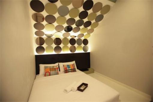 фото отеля Rooms Boutique Hotel