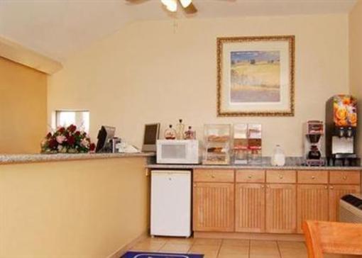 фото отеля Rodeway Inn & Suites El Centro