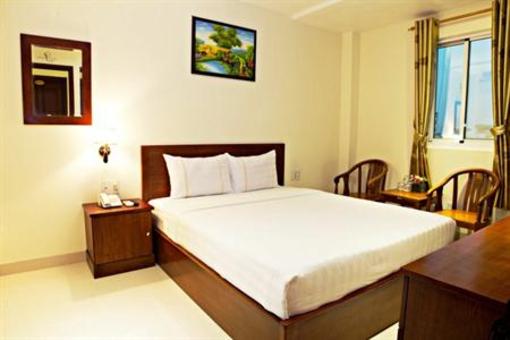 фото отеля Dinh Phat Hotel