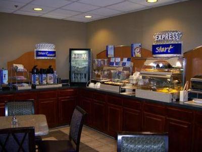 фото отеля Holiday Inn Express Edgewood-I95