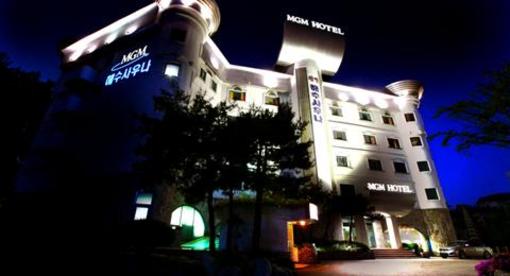 фото отеля MGM Hotel