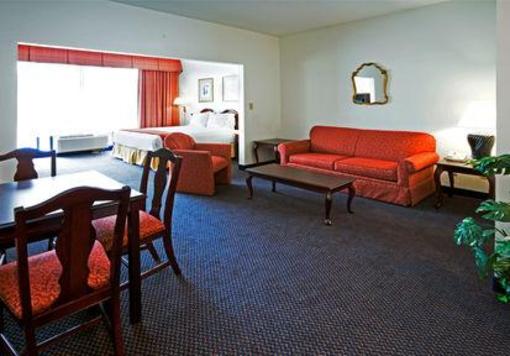 фото отеля Holiday Inn Express Hillsborough Durham Area