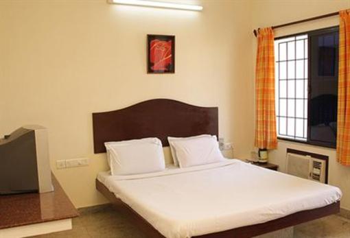 фото отеля Executive Inn Puducherry