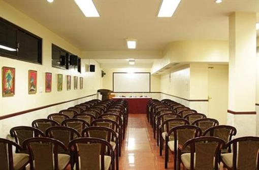 фото отеля Executive Inn Puducherry
