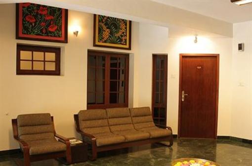 фото отеля Executive Inn Puducherry