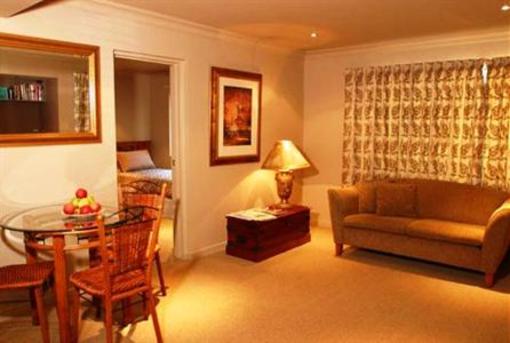 фото отеля Mayfair Apartments