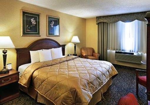фото отеля Comfort Inn & Suites Nanuet