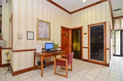 фото отеля Americas Best Value Inn Carneys Point Wilmington
