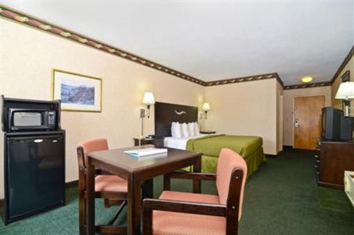 фото отеля Americas Best Value Inn Carneys Point Wilmington