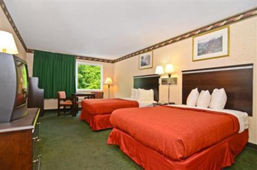 фото отеля Americas Best Value Inn Carneys Point Wilmington