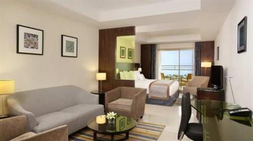 фото отеля DoubleTree by Hilton Hotel Aqaba