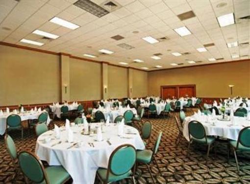 фото отеля South Shore Harbour Resort & Conference Center League City