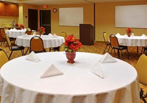 фото отеля Holiday Inn Express Houston East