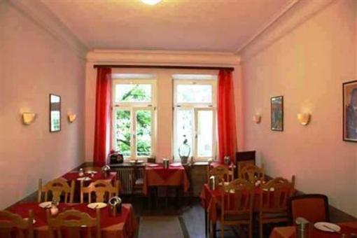 фото отеля Hotel-Pension Schmellergarten