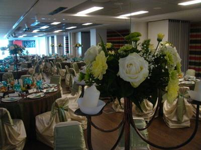 фото отеля Golden Tulip Mamaia