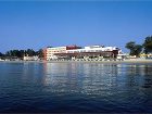 фото отеля Golden Tulip Mamaia