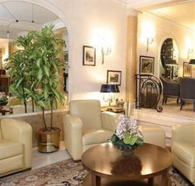 фото отеля Hotel du Rond-Point des Champs-Elysees