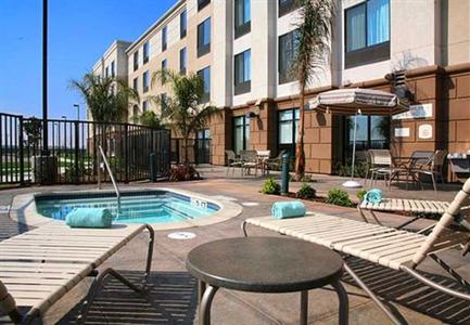 фото отеля SpringHill Suites Bakersfield