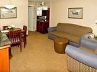 фото отеля Embassy Suites Detroit Southfield