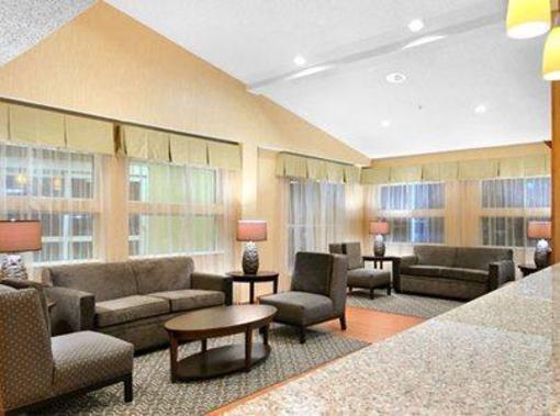 фото отеля Comfort Suites DFW Airport