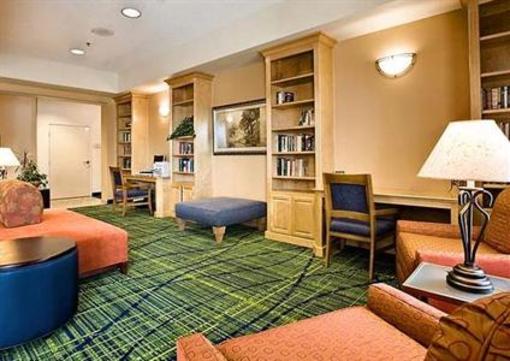 фото отеля Fairfield Inn & Suites - Hayward
