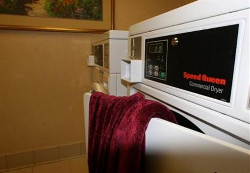 фото отеля Fairfield Inn & Suites - Hayward