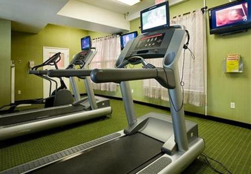 фото отеля Fairfield Inn & Suites - Hayward