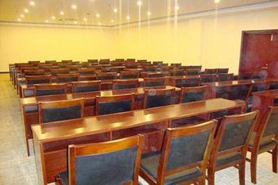 фото отеля Wangjia Business Hotel Gaoxin District Taishan