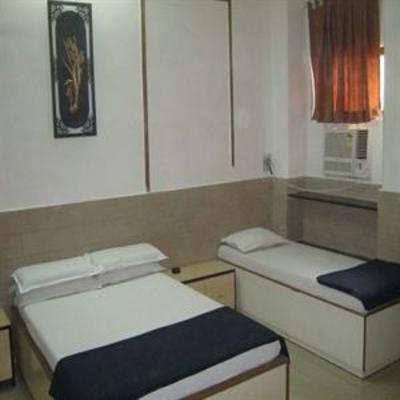 фото отеля Hotel Swapna International