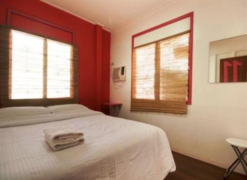 фото отеля MNL Boutique Hostel