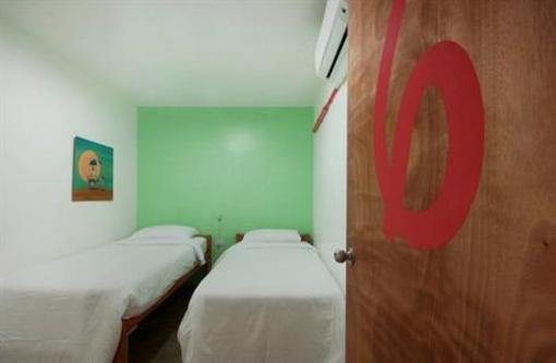 фото отеля MNL Boutique Hostel