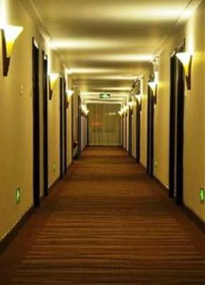 фото отеля Guangyuan Hotel Dunhuang Yangguan Middle Road