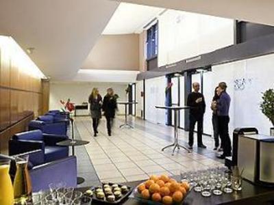 фото отеля Novotel Paris Rueil Malmaison