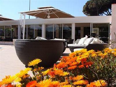 фото отеля Les Santolines Hotel Sainte-Maxime