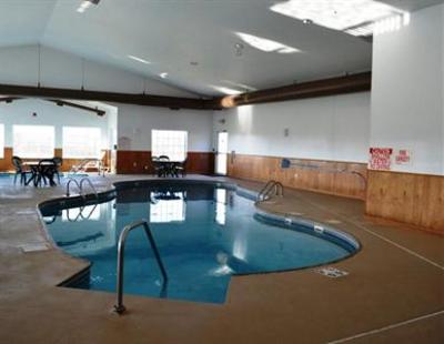 фото отеля Centerstone Inn & Suites Maquoketa