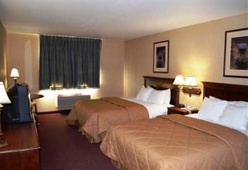 фото отеля Centerstone Inn & Suites Maquoketa