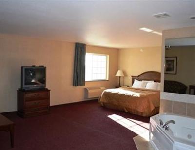 фото отеля Centerstone Inn & Suites Maquoketa