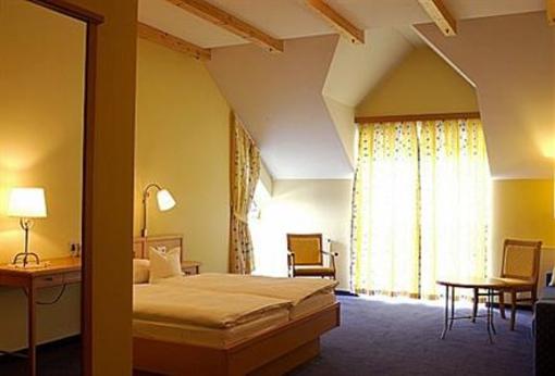 фото отеля Feriendomizil Gasthof Scheer Merkendorf