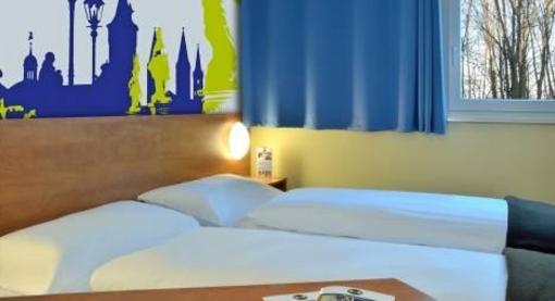 фото отеля B&B Hotel Wuerzburg