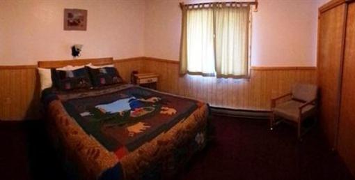фото отеля Cooke City Motel