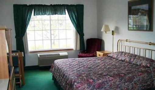 фото отеля Norwood Inn And Suites