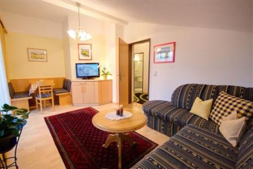 фото отеля Ferienhof Stockl Apartments Finkenberg