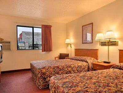 фото отеля Super 8 Dumfries
