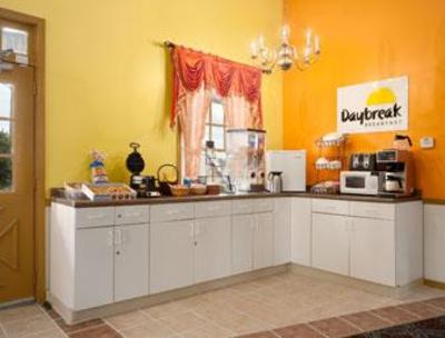 фото отеля Days Inn Ottawa