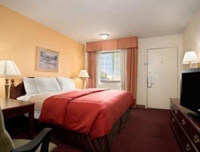 фото отеля Days Inn Ottawa