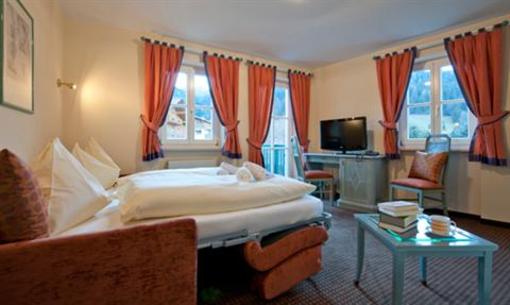 фото отеля Crystls Aparthotel Flachau