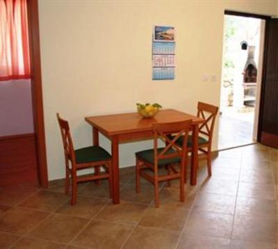 фото отеля Apartments Anci