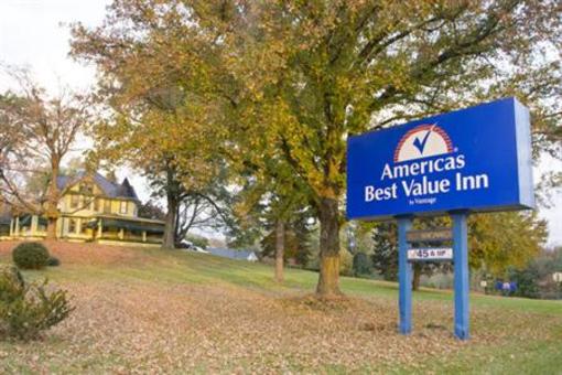 фото отеля Americas Best Value Inn Hancock (Maryland)