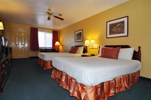фото отеля BEST WESTERN la Hacienda Inn